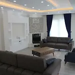 فيلة Eyla ترابزون